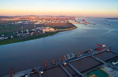 深圳貨代是深圳物流服務系統(tǒng)的重要組成部分