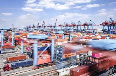 天津貨代公司的轉型之路并非一帆風順，需要克服種種挑戰