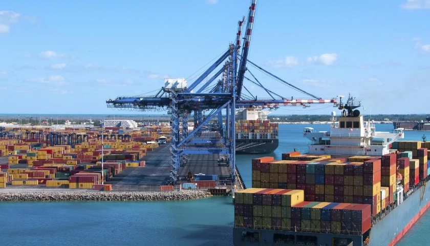 深圳國(guó)際物流