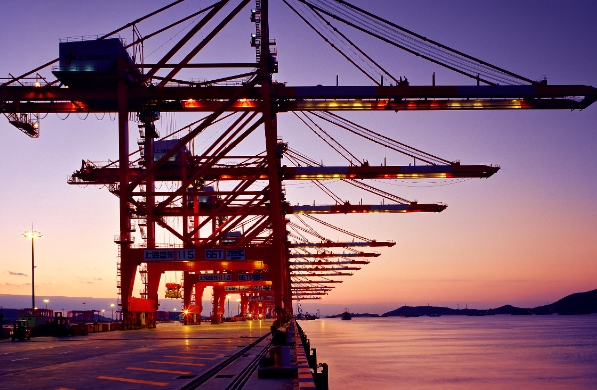 但是面對眾多的選擇，該如何才能找到適合自己的美國貨代呢？