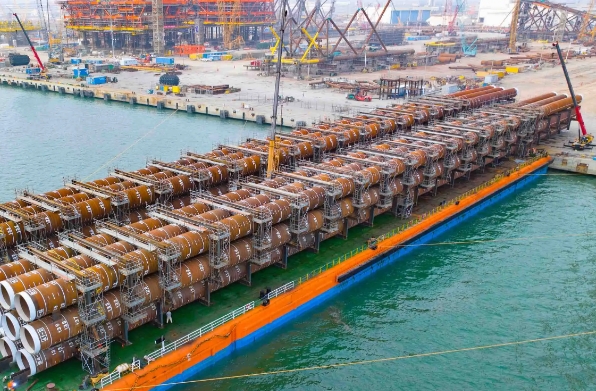 對未來的挑戰和機遇，國際貨代行業需要不斷創新和發展