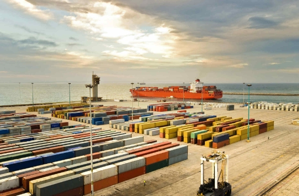 上海國際物流公司將成為國際物流領域佼佼者，為全球貿易貢獻力量